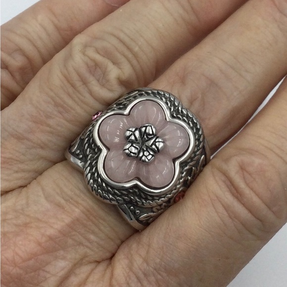 Sz 8 Genuine Carved Rose Quartz Flower Ring - Picture 5 of 6